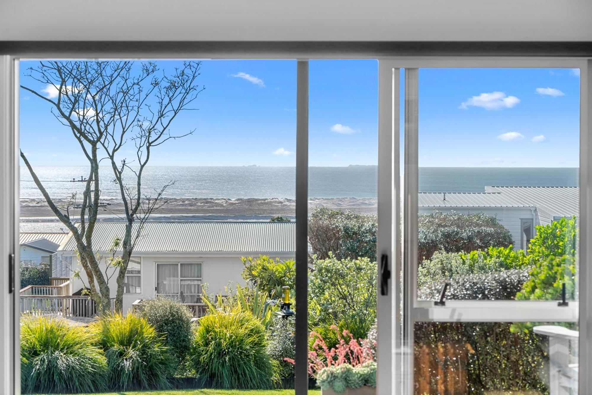 19Th Hole Getaway - Mangawhai Holiday Home Exterior photo